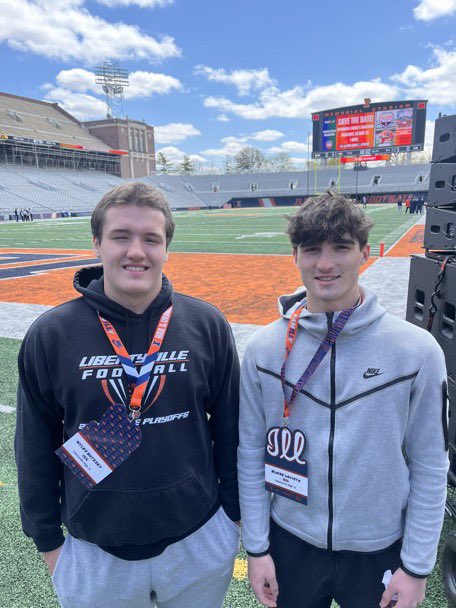 BlaiseLavista's tweet photo. Had a great time at @IlliniFootball spring game w/@BateskyMyles.
Thank you for the invite @Coach_BMiller. Can't wait to be back down!
@DreBrownILL @coachPatRyan @jon_proto @CoachEmbleton 
@LeeperDrake @coachjstepp 
@Recruit2Illini 
@LHSWildcatsFB @EDGYTIM
@CoachDShack @DeepDishFB https://t.co/BLJRJi7X5b