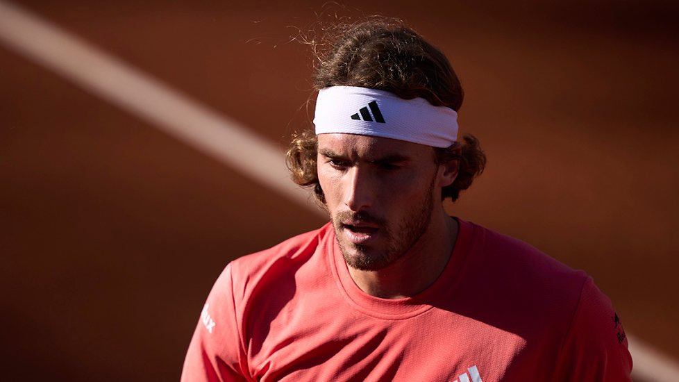 Tennisnews.gr spoke to Stef after his semifinal win!👇

tennisnews.gr/tennis-world/a…

Google Translate:

Tsitsipas: 'I expect a much harder match tomorrow'

We spoke to Stefanos Tsitsipas after his qualification to the final of the Barcelona Open and his new comeback from a