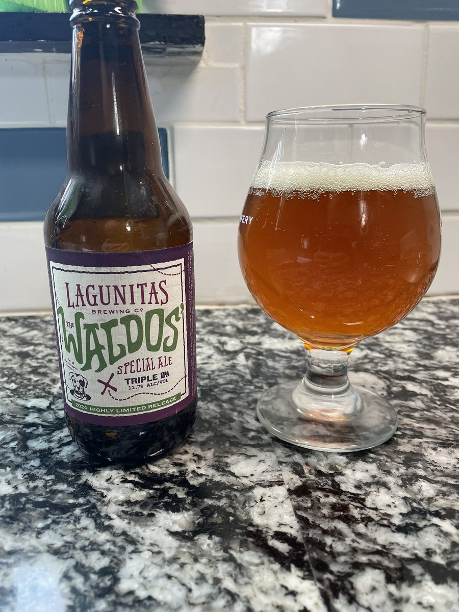 Finally found!! @lagunitasbeer #Waldos @RealBMaxwell @qblacklock @Just4BeerLovers @ephoustonbill @badhopper @amethyst_heels