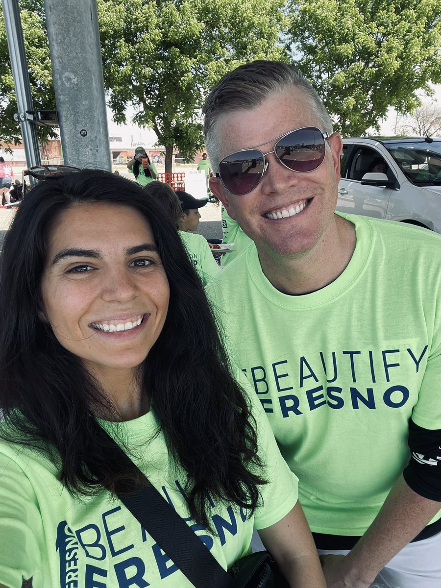 BDormanTV's tweet photo. We were happy to be able to represent @CBS47 for the @BeautifyFresno cleanup event today!
#TeamTower
#TeamDowntown
@mederiosbabb @CityofFresno @kabtweet https://t.co/pKHXKofFS1
