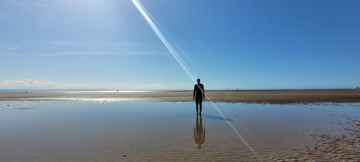 Never underestimate the effect the weather has on your #MentalHealthMatters and #Mood Sunlight striking right thru' the 💙 of the @IronMenCrosby this beautiful Spring afternoon 🌞