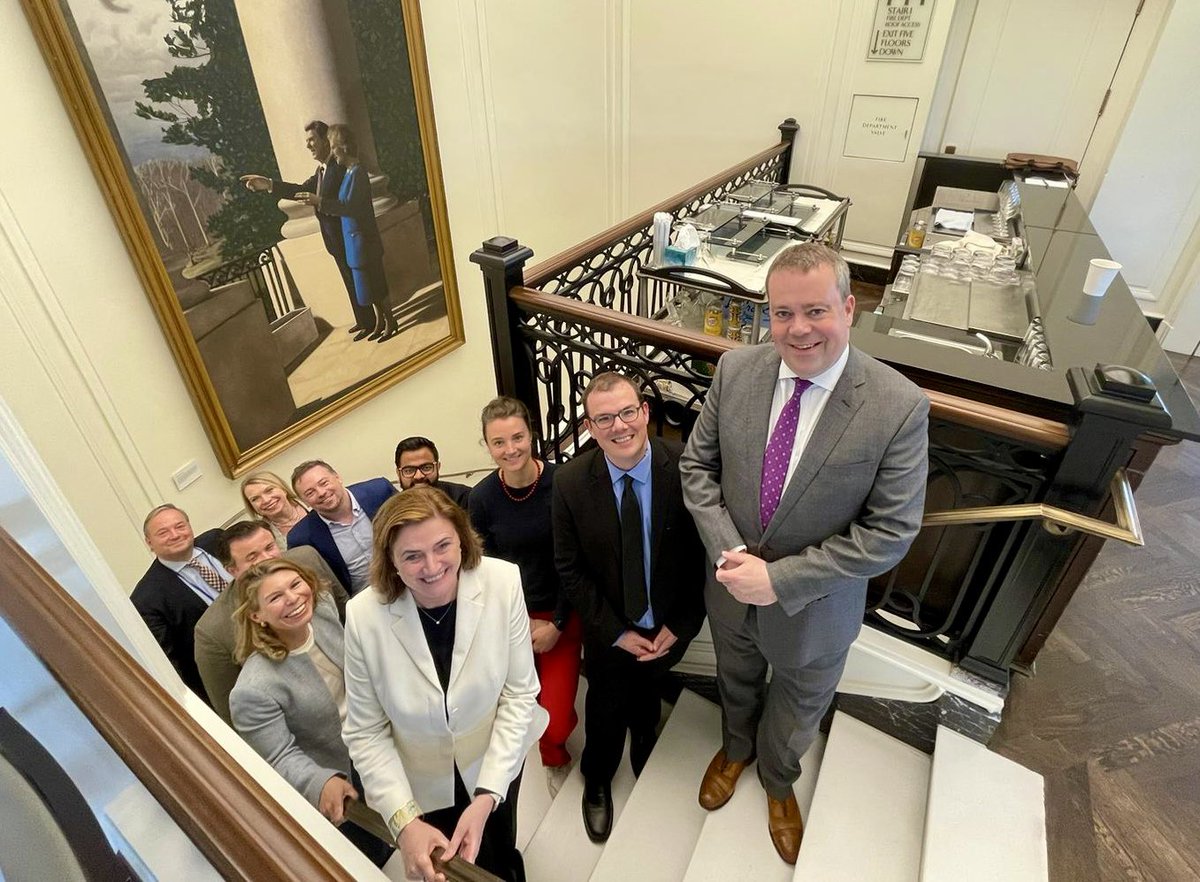 At the <a href="/AEI/">American Enterprise Institute</a>, Min. <a href="/karienvangennip/">Karien van Gennip</a> exchanged ideas and insights with scientists, researchers, and think tanks on the future of work and AI opportunities and risks. Technology, social innovation, and resilience will be needed to conquer the future labor market.