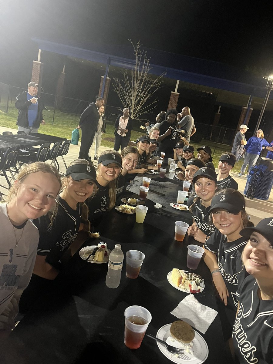 Byrnes_Softball's tweet photo. Wonderful time celebrating our four seniors last night! Each one has been a huge part of Byrnes Softball during their careers and we are so blessed to have them as a part of our softball family 💙
Once a Rebel Always a Rebel! https://t.co/abBDg2MHVv
