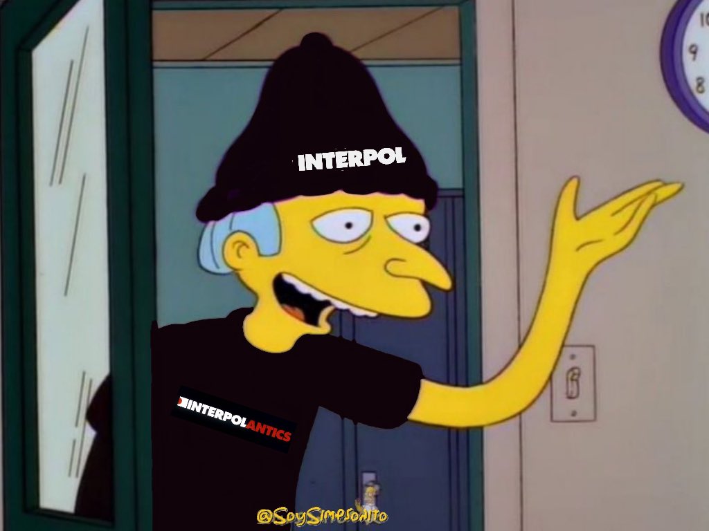 SoySimpsonito's tweet photo. Ya llegando al zócalo para Interpol. https://t.co/tgUubPFOMr