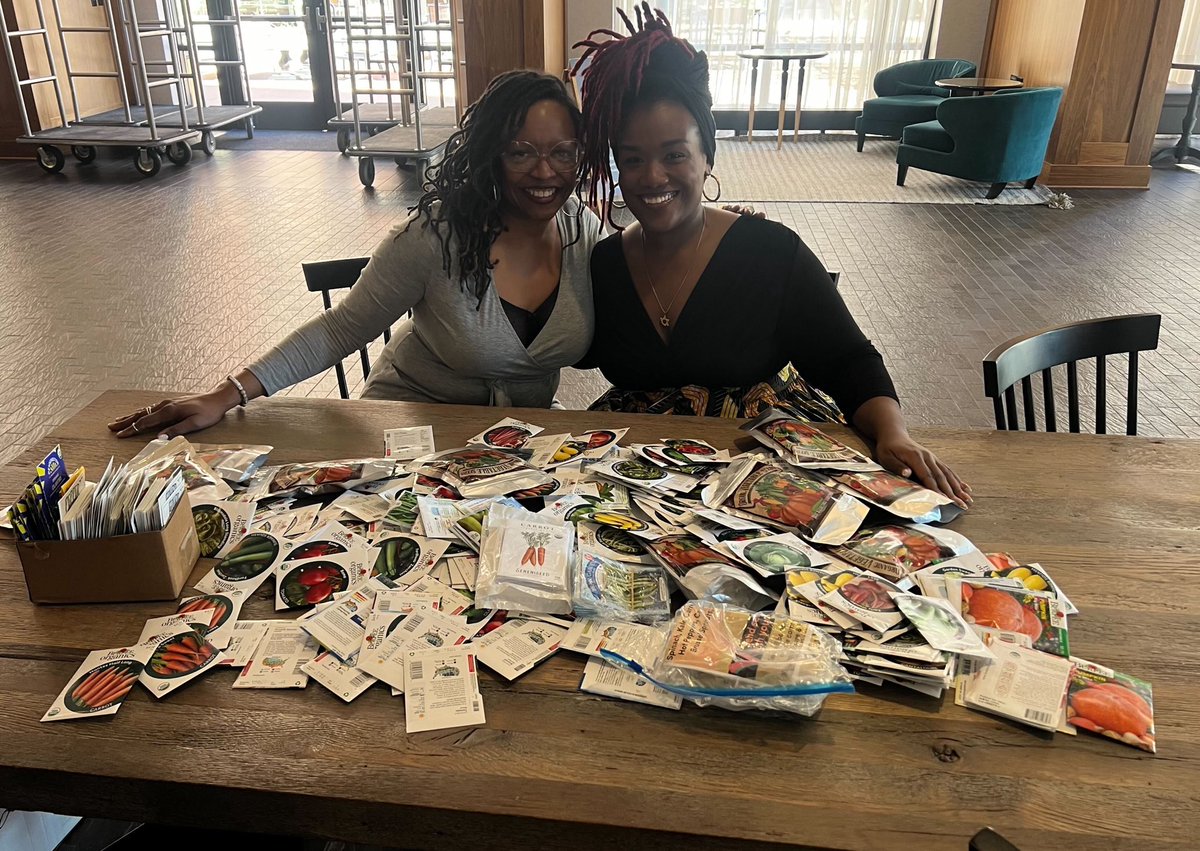 amycwentz's tweet photo. How it started: Collective Worker Katina held a seed drive with BlackHopeVA + Rotary &amp; delivered Collective Worker Jay of K.U.S.P. seeds for her new Community Garden initiative! 
How it's going: Garden Opening event today in Norfolk. @TCIFiscal #CollectiveWorkVA https://t.co/9EGbfrbfI3
