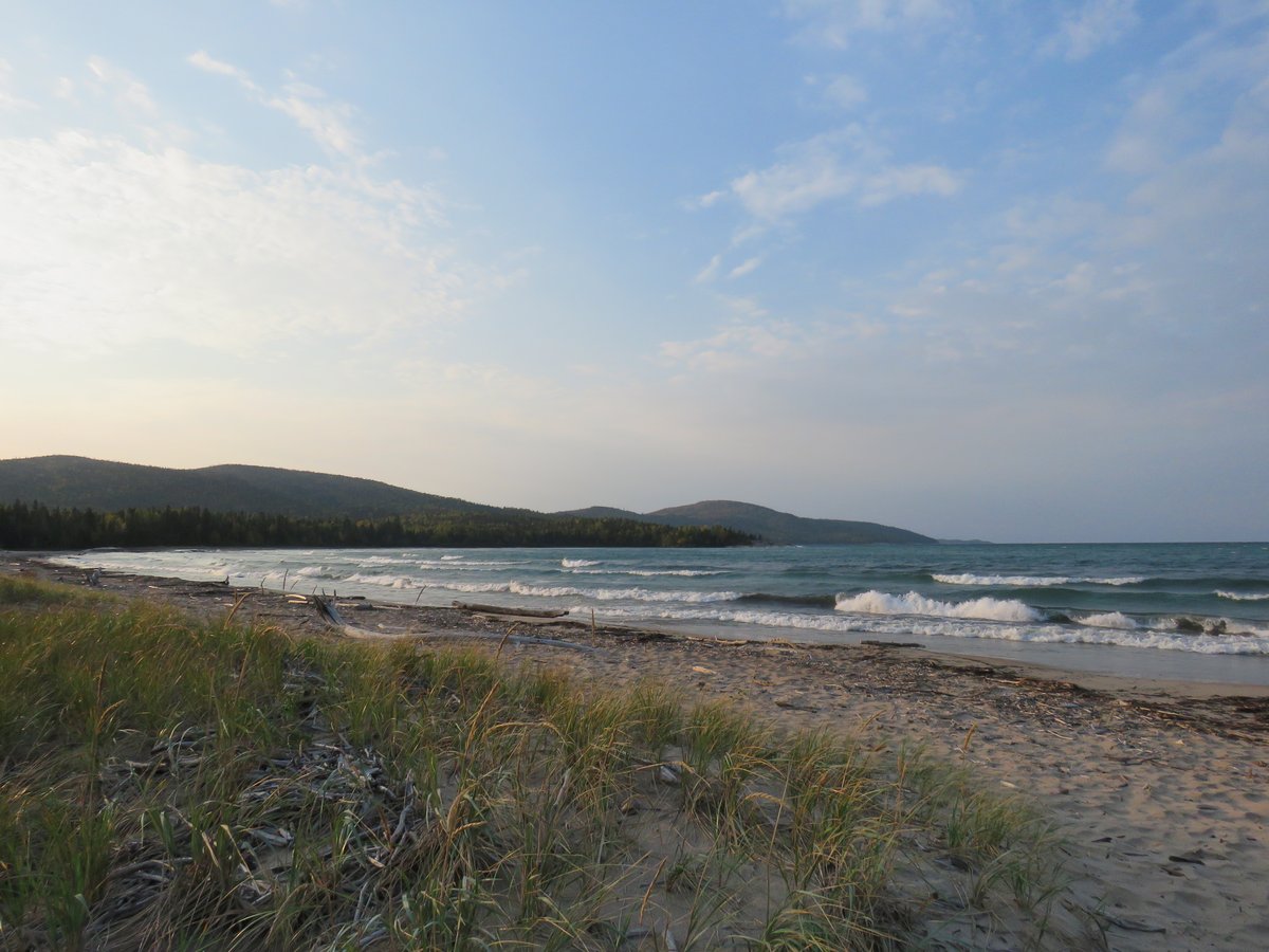 OntarioParks's tweet photo. From an ancient volcano to a storied history, there's something to interest everyone at @NeysProvPark.
And that's even before mentioning their stunning sandy beach!
Discover #NeysPP: https://t.co/hyvA2pNAU4 https://t.co/pPL8o9N8In