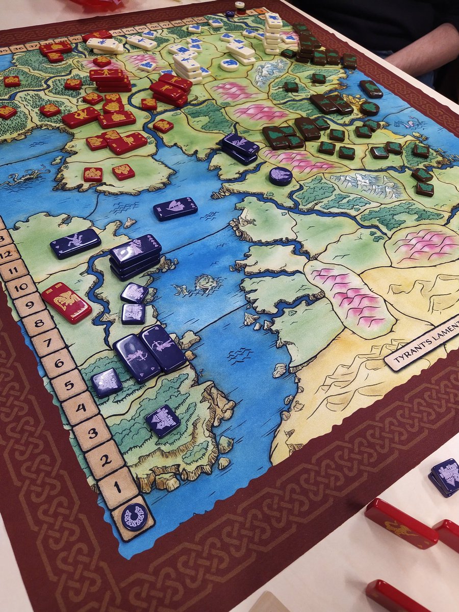 1st game of Bloodstones with 4 players. Interesting but barley scratching the surface.
#boardgames