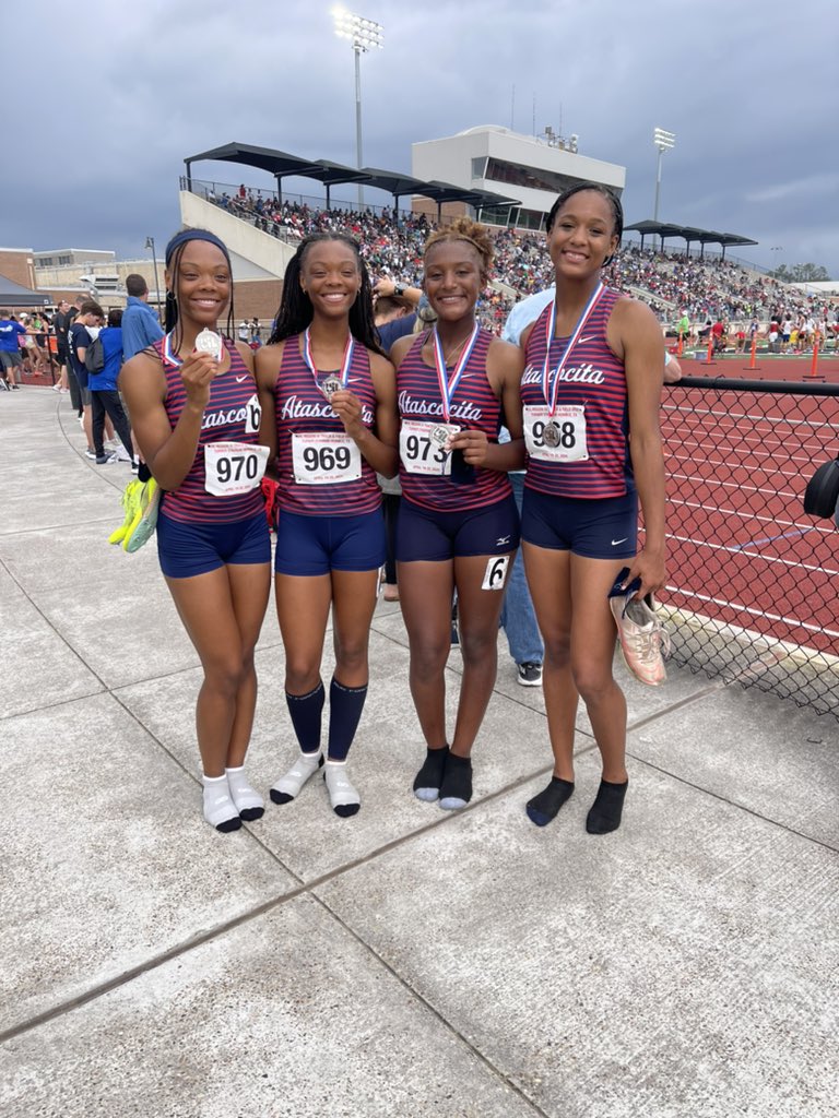 AHS_GirlsTrack's tweet photo. STATE QUALIFIERS!!! 2nd place in the 4x100 Relay! Mariah Maxwell Teresa Malone Marigny Thomas Mia Maxwell!! #StateBound #theAway @HumbleISD_Ath @HumbleISD_AHS https://t.co/RL6F9uFrT7