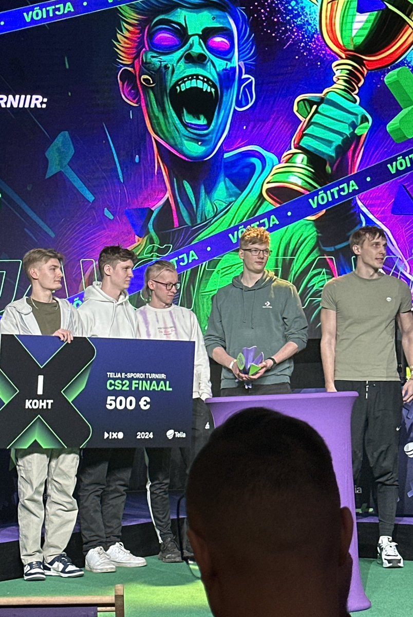 Kevin | zteeek tweet media