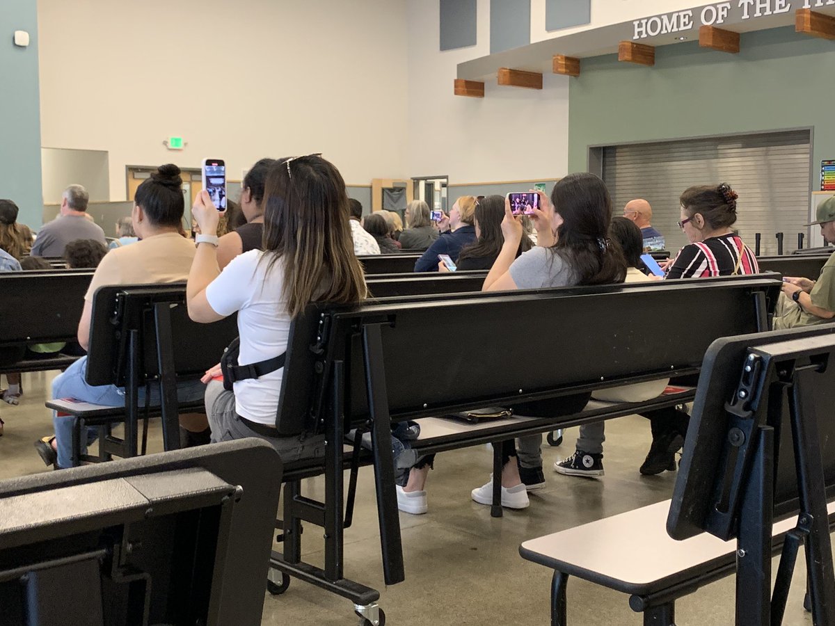 Vicki Bates tweet media