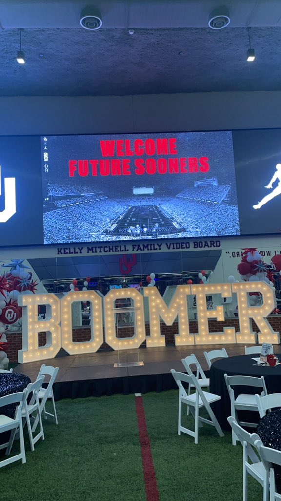 I had a great day at the University of Oklahoma!!! Thank you <a href="/OU_CoachB/">Bill Bedenbaugh</a> for  having me out. #BoomerSooner
