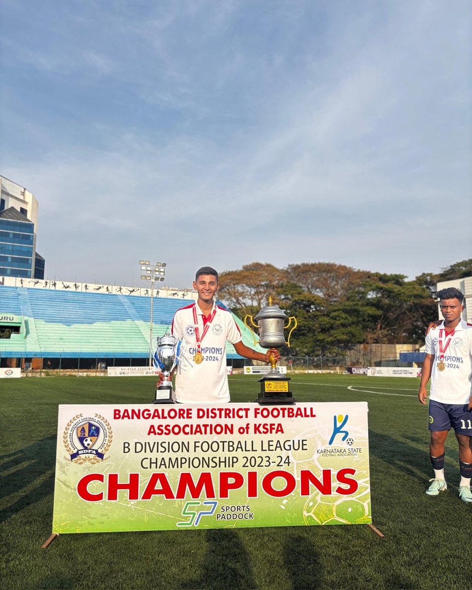 SyedRayanHabib7's tweet photo. BDFA B Division Champions ❤️.
More to Work for, More to come. https://t.co/xRB61FurKx