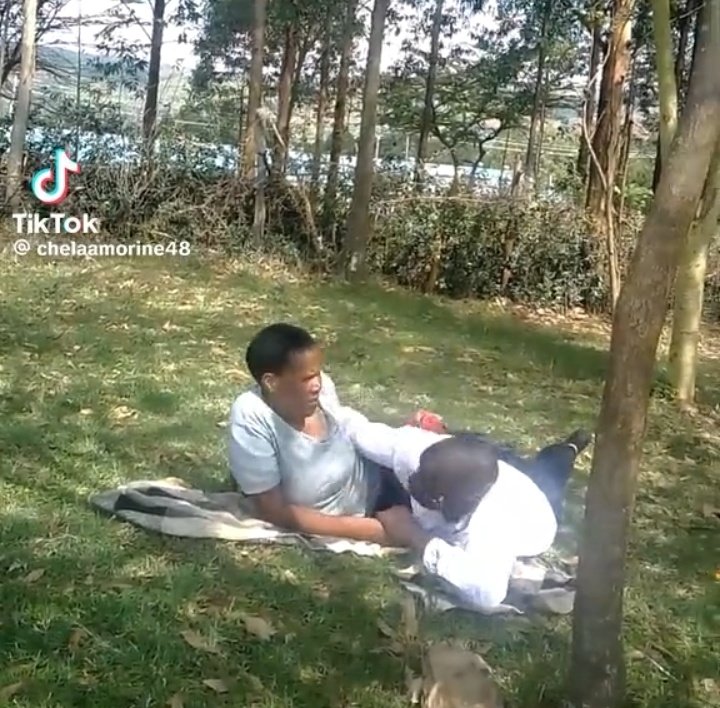 A middle aged man wanted outdoor Romance with wife😂, the wife was not into that type of thing. Watch