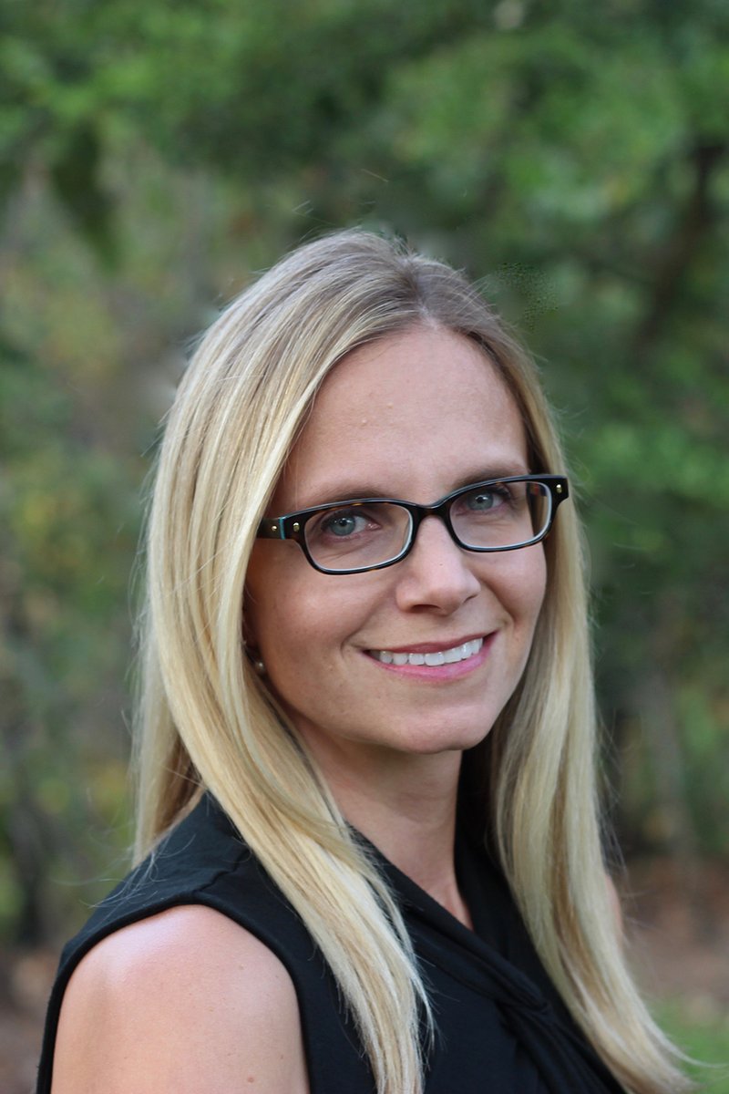 Welcome Deputy Editor Christina Curtis, PhD, who brings expertise in systems biology, mathematical modeling, AI, genomics, tumor evolution, and breast, gastrointestinal, and pediatric cancers. bit.ly/446RIMq @StanfordMed @StanfordCancer @cncurtis
