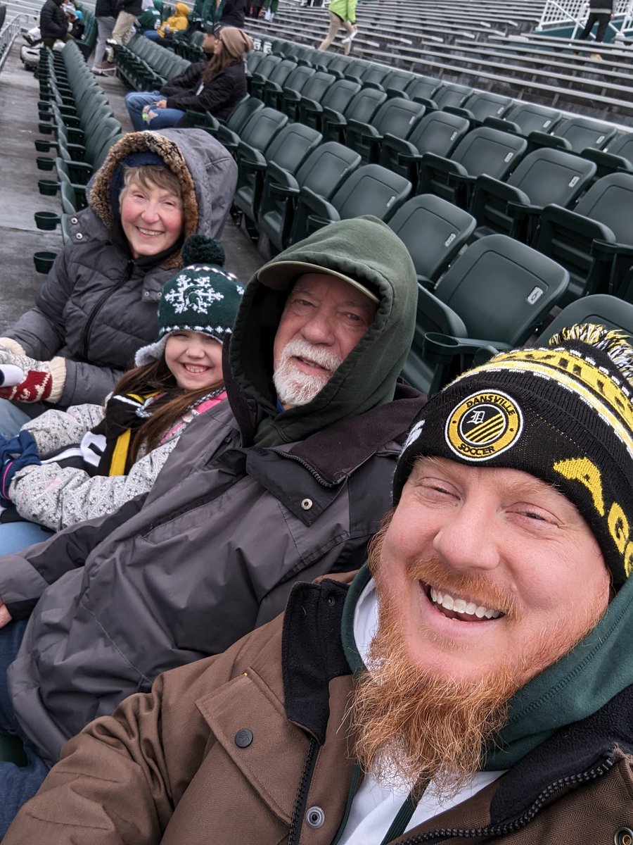 jerrod_braman's tweet image. Having a great time at the MSU Spring Game! Also shout out to @CarsonVoss ! Looking good in Green and White!