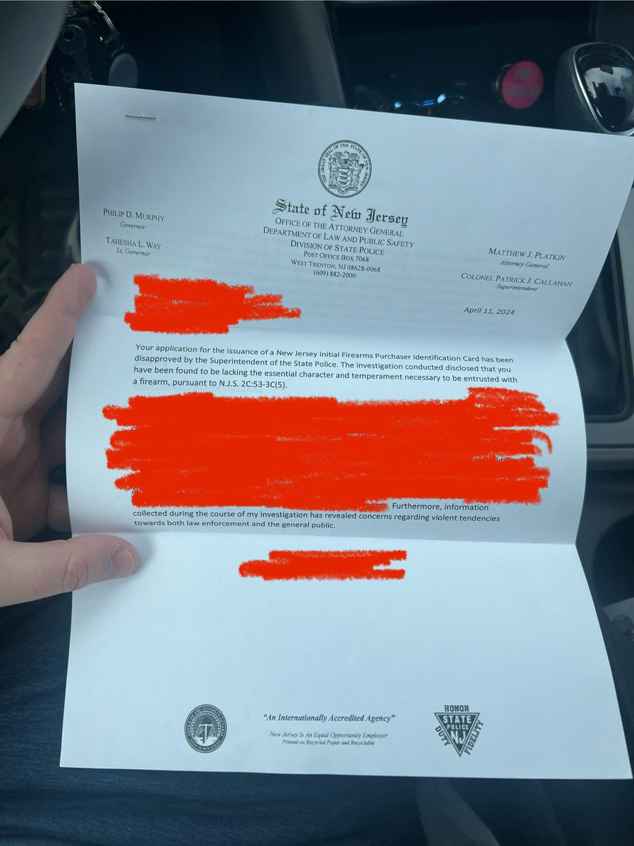 avsterbone tweet media