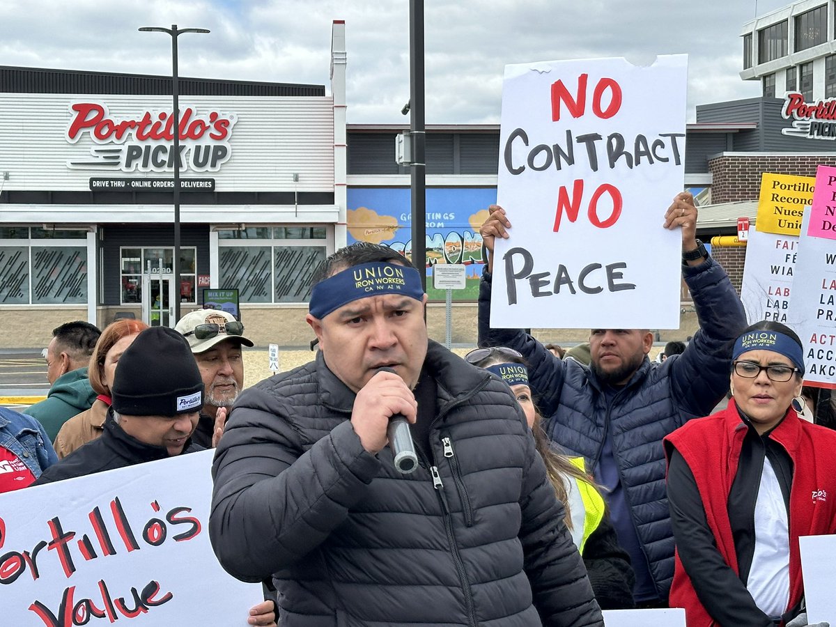 Marco from the #Portillos Aurora food production plant “I’ve worked at Portillo’s 24 years and working conditions haven’t changed. I want to support my family and that’s why I want a #union!” @IWOrganizing #BeefWithPortillos