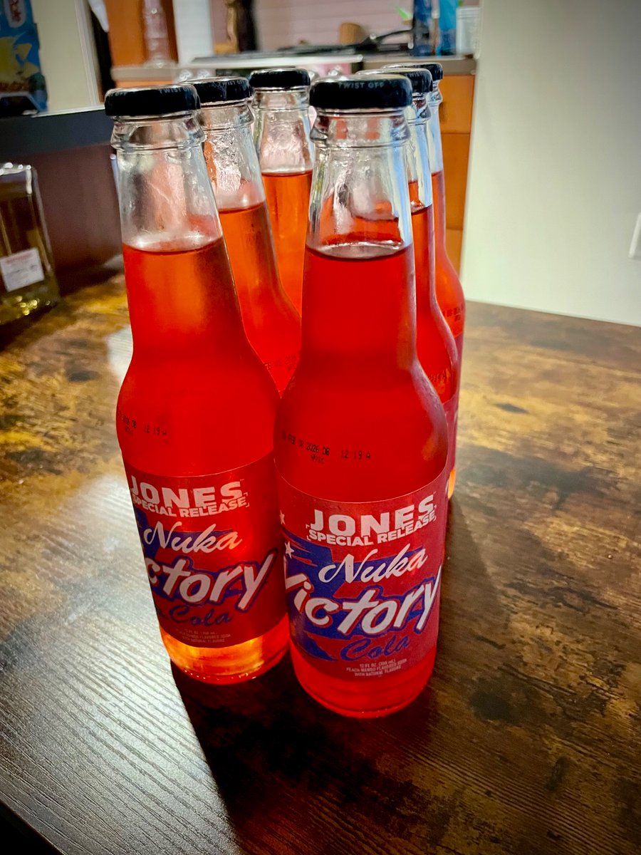 Brissia Jimenez🕹️ tweet media