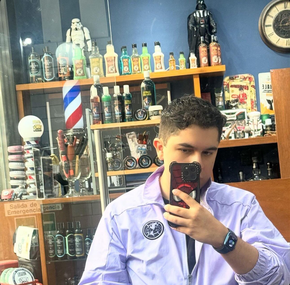 NUEVO CORTE DE CABELLO VOS!
#howeverandever #doctormarroquin #salvadoreño #argentino #hairstyle #cortedecabello #clubamerica #youtuber #influencer