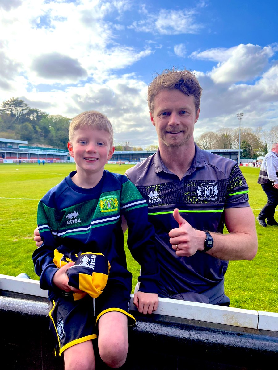 George 🧤💚 tweet media