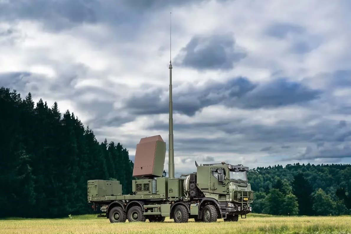 The Netherlands has awarded a contract to Thales for the provision of 7 additional Ground Master 200 Multi-Mission Compact Radars. Neither a price nor a delivery time frame where announced. thalesgroup.com/en/worldwide/d…