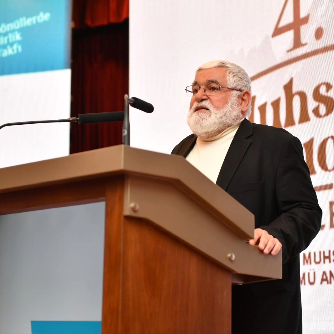 MahirDamatlar's tweet photo. GÖNÜLLERDE BİRLİK VAKFI 4.Muhsin Yazıcıoğlu Ödül töreninde dostlarla bir araya geldik.Dolu dolu geçen programımız muhteşem bir ilahi ziyafeti ile sona ermiştir.Katılımcılara şükranlarımızı sunuyoruz. https://t.co/JQcylFeK1h