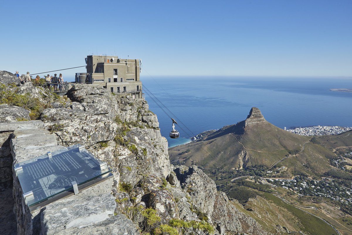 🚠🇿🇦Visiting @TableMountainCa soon? Here are their standard ticket prices: 
MORNING
Adult R420 - RETURN
R240 - ONE WAY
Children R210 - RETURN
R13O - ONE WAY

AFTERNOON from 1pm
Adult R360- RETURN
R240 - ONE WAY
Children R180 - RETURN
R13O - ONE WAY
*until Sept 2024

#CapeTownBig6