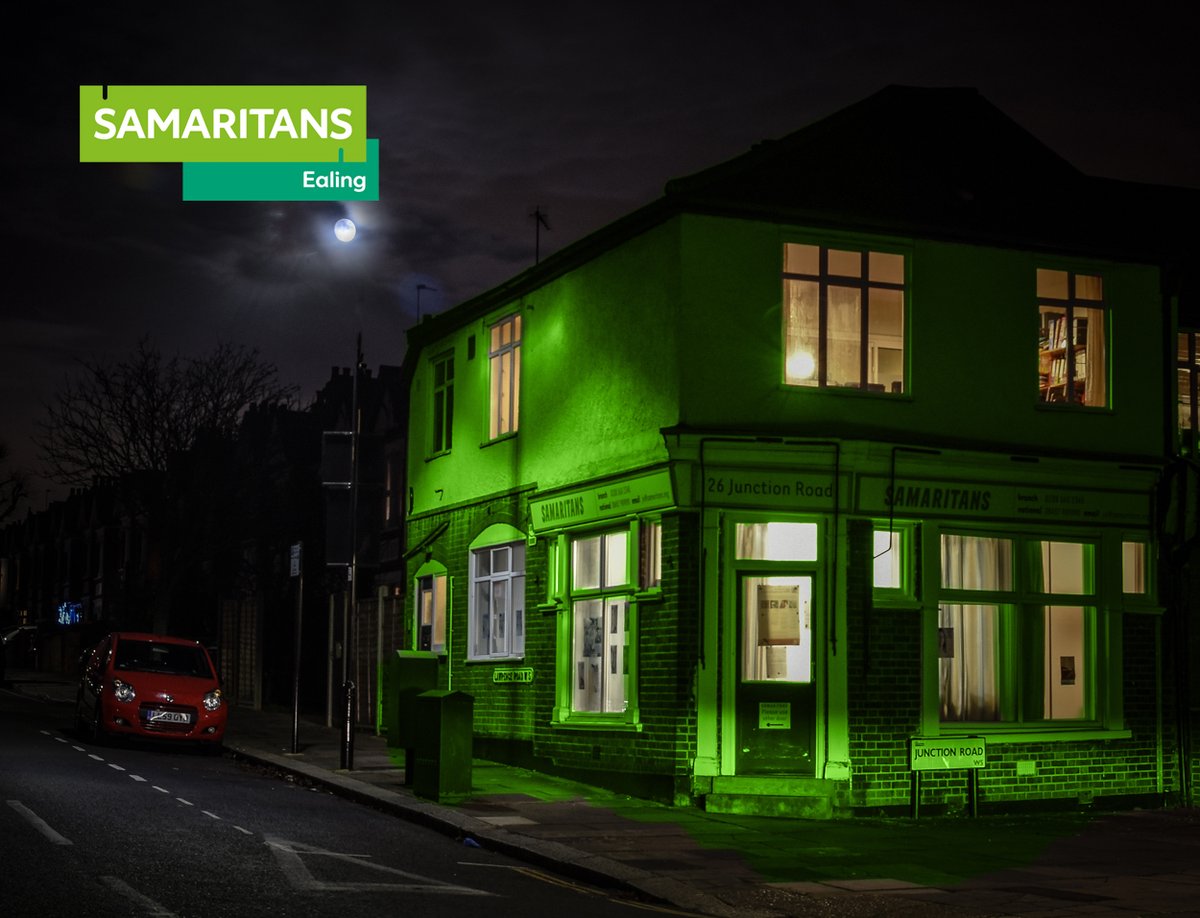 EHHSamaritans's tweet photo. We’ve been turning #Ealing buildings green this evening to back #TeamSamaritans in tomorrow’s @LondonMarathon @samaritans #marathon2024 #BelieveinTomorrow #marathon https://t.co/aXthedAmiM
