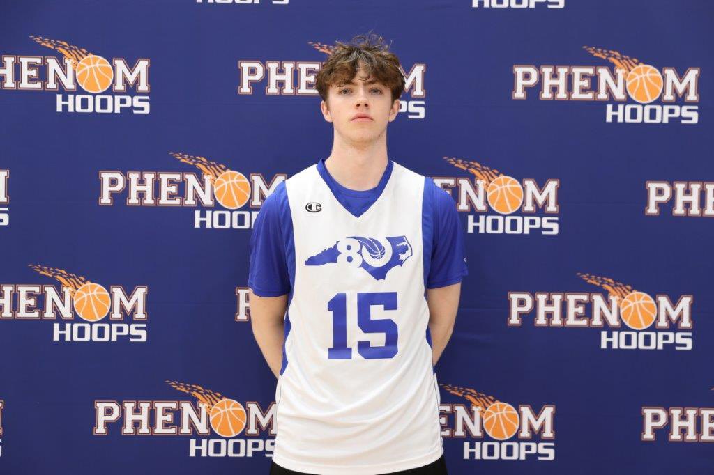 ty1ewis's tweet photo. 6'1 2025 Nate Fife @Nate_fife5 (@SW15H_Elite) is one of the toughest guards I've seen. Multiple charges taken during the game. Smart, high IQ guard. Knock down shooter from perimeter. Good passer. Makes winning plays. #PhenomHoopStateChallenge https://t.co/leVRD816Tk
