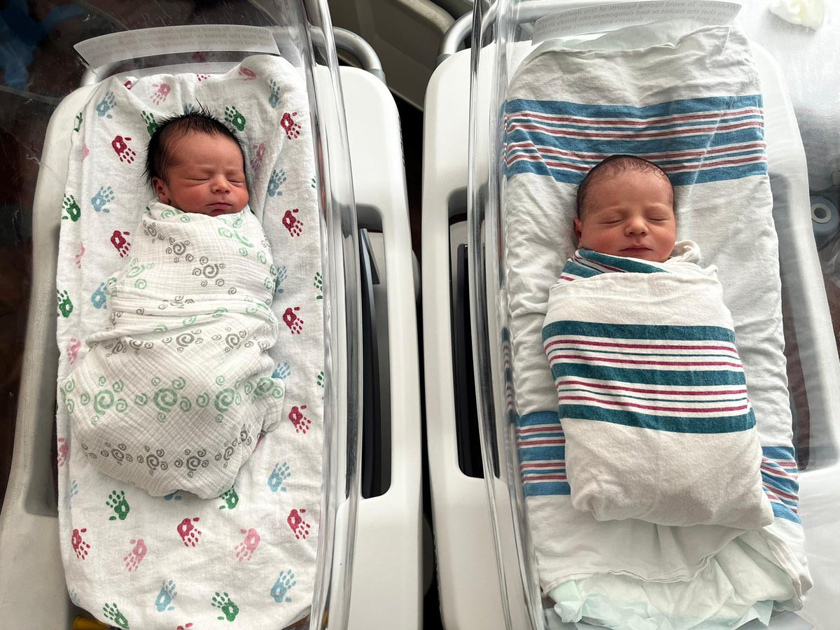 We have a double dose of cuteness for you all this morning welcoming two of our newest @NMSurgery members Malakai (L) and Kilian (R) born just one day apart! Strong work from PGY-3 @RaheemBell5 (& wife Arielle) and PGY-5 @KateOttMD (& wife Kathryn). 💜💜