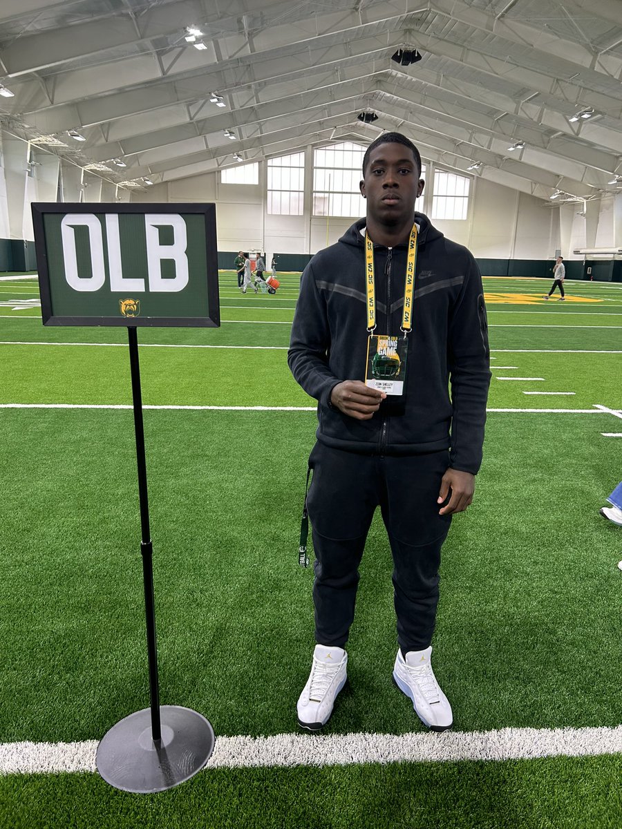 Had great time at Baylor’s practice tdy…always nice to see old teammates @8kriss_ @coachjsam @bowievolfb @Tiphany_Renee @WillieCarter34 @SicEm365_ @TRUHuntPerform @ahunt90