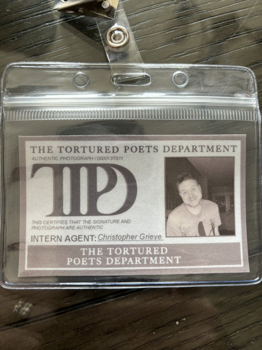 Thanks @angelaroloson for my special TTPD badge!! Love it!! #TheTorturedPoetsDepartment