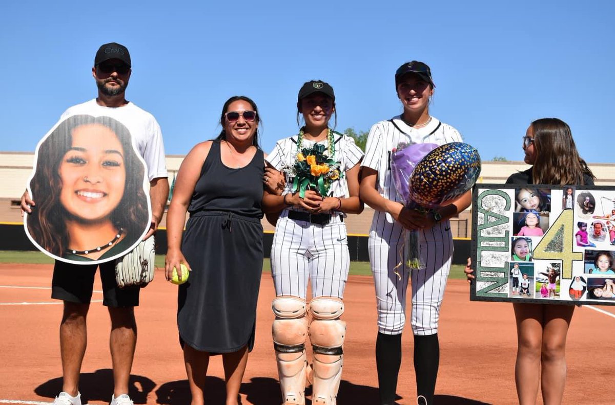 Basha Bears Softball (@basha_softball) on Twitter photo 2024-04-20 17:49:20