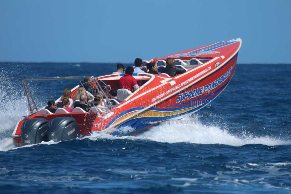 Shipguru's tweet image. #SupremePowerBoats #powerboat #SEA_CELEBRITY #justleft #MarsamxettHarbour, #Malta - 20.04.2024  - maltashipphotos.com - NO PHOTOS can be used or manipulated without our permission