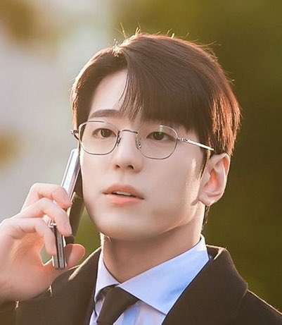 leemarkcentric's tweet photo. can we include them https://t.co/F5l1Y4f8F0