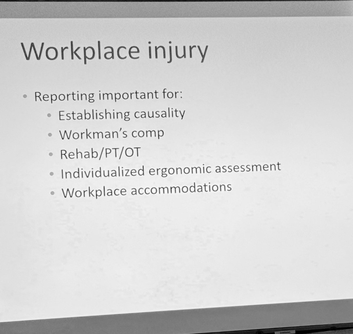 Signs of injury 👇🏻 by @andrewswright #SAGES2024 ‼️Get assessed 🗒️Report it 👉🏻 document to establish causality for future ⚠️ less than 20% injured surgeons report it & there will be no change if problem is not known