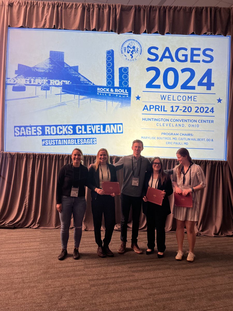 Congratulations to all the winners of the ⁦@SAGES_Updates⁩ resident and fellow session! Great presentations and research from all the participants in the session ! ⁦@crosen19⁩ ⁦@Garfinkle_R⁩ ⁦@pennsurgery⁩ ⁦⁦@Laparoscopes⁩ ⁦@surgeryspice⁩