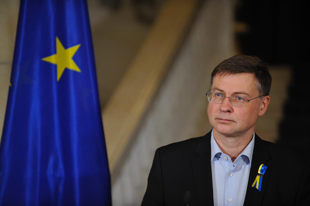 Relieved that financing bill has finally passed: US Congress vote will provide more support for #Ukraine when it needs it most.

And glad that we can rely on 🇺🇸 to defend democracies &amp; territorial integrity of independent states. A powerful signal of unity against the aggressor.