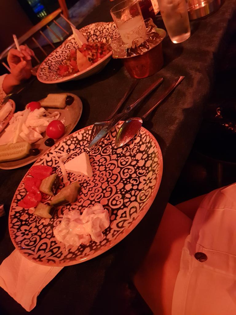 Angel41195265's tweet photo. 🥂 https://t.co/gaHisV3C6A