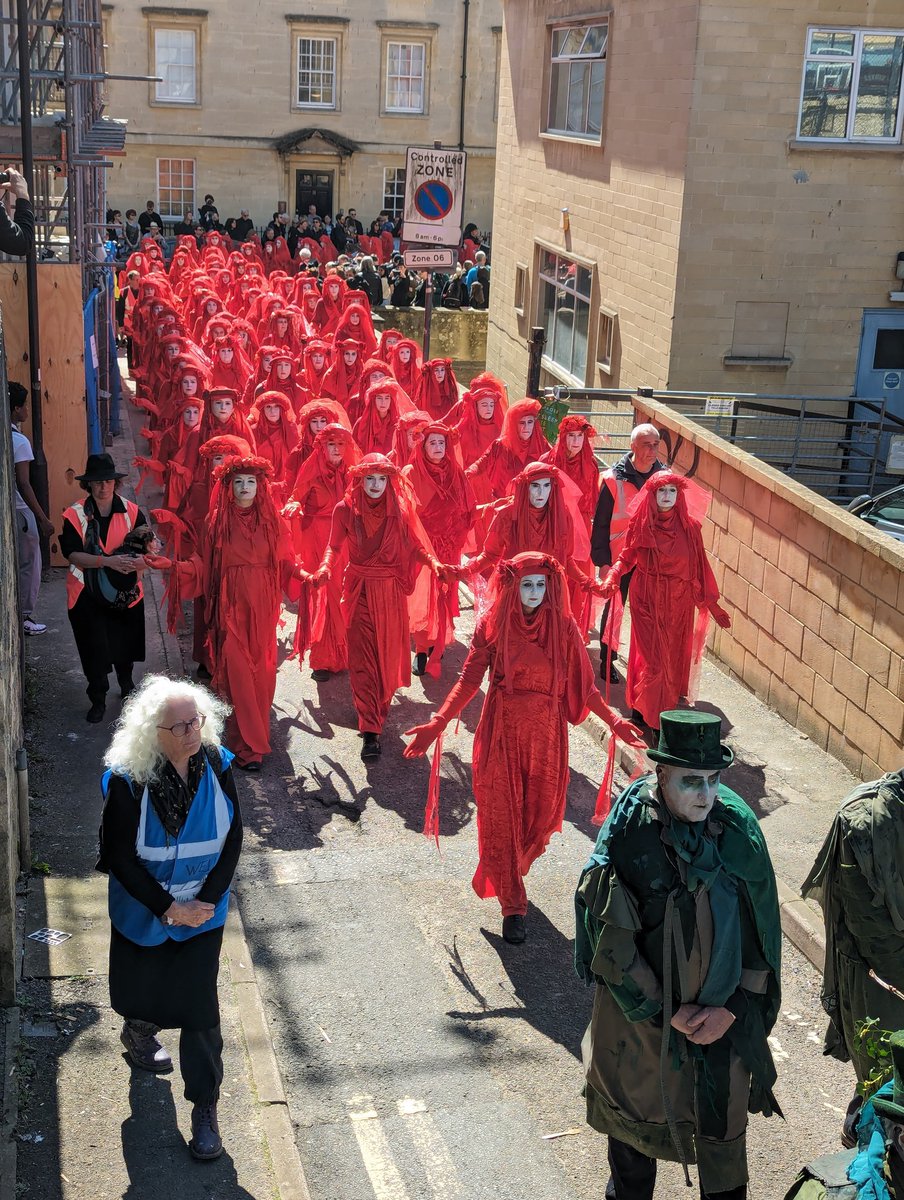 Marching in the #funeralfornature with the @redrebelbrigade . Fantastic spectacle highlighting the #biodiversity and #ClimateCrisis