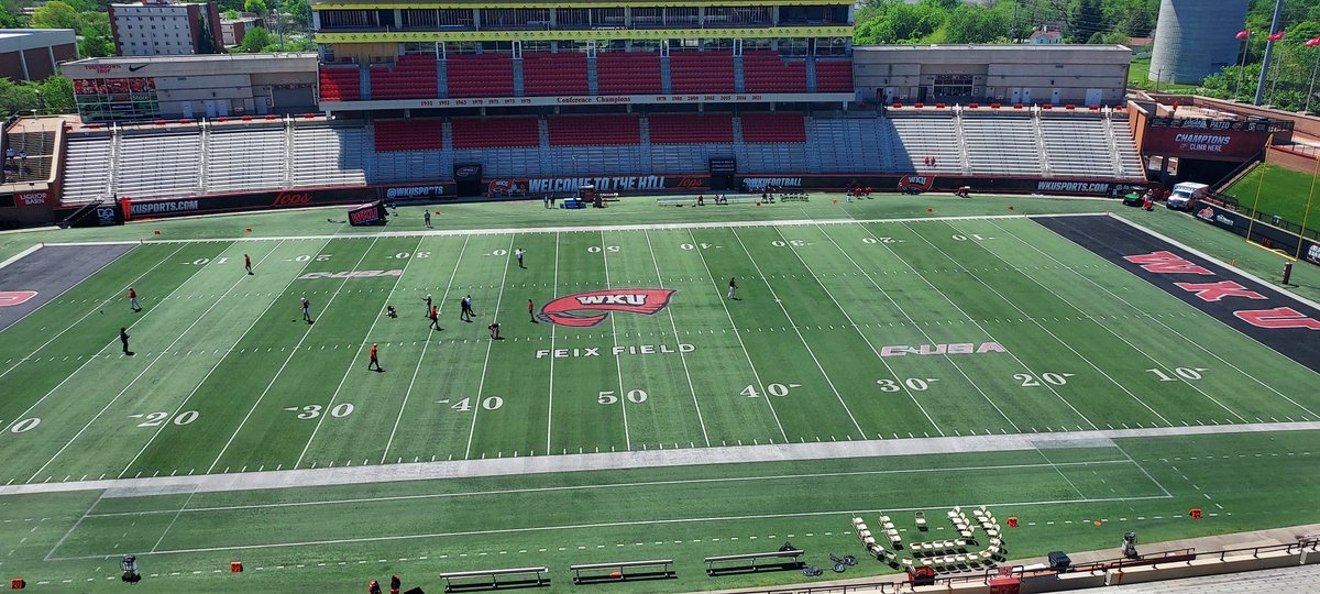 Back at Houchens-Smith Stadium for today's Red & White Spring Showcase to wrap up spring football. Activities start in about an hour. Hopefully this will be my last view from the old press box (really hopefully).