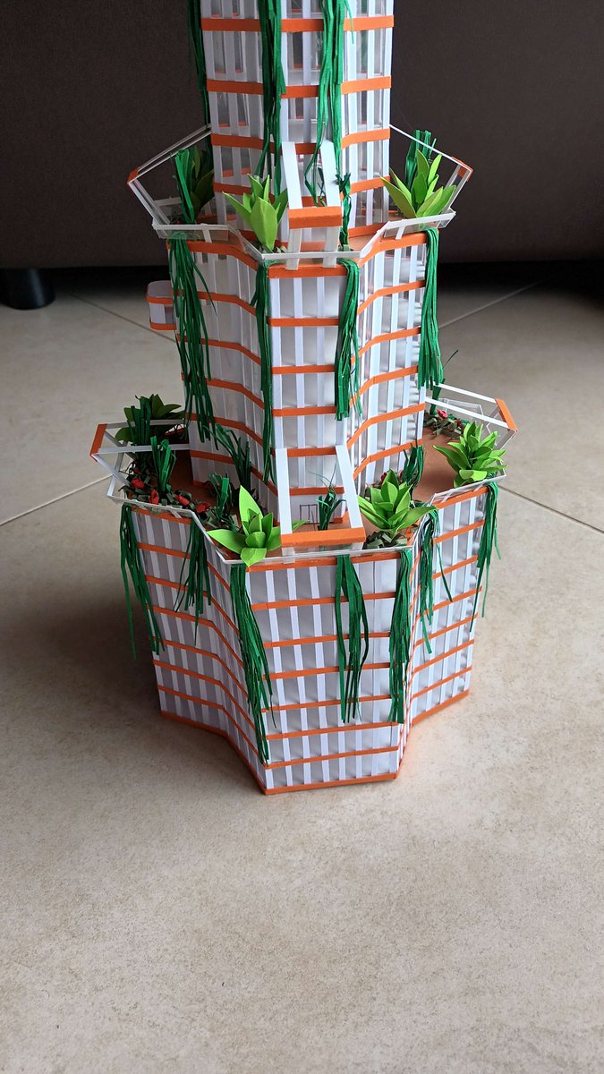 AlexisBarbieri4's tweet photo. Danny Tower !
A handmade all-paper building.  The goal was to give the building a futuristic look, filled with plants on every floor.

#art  #corse  #madeincorsica  #building  #tower   #architecture  #architecturedesign #artistefrancais  #faitmain #artistes  #modelisme #maquette https://t.co/0Wdt2fHf2J
