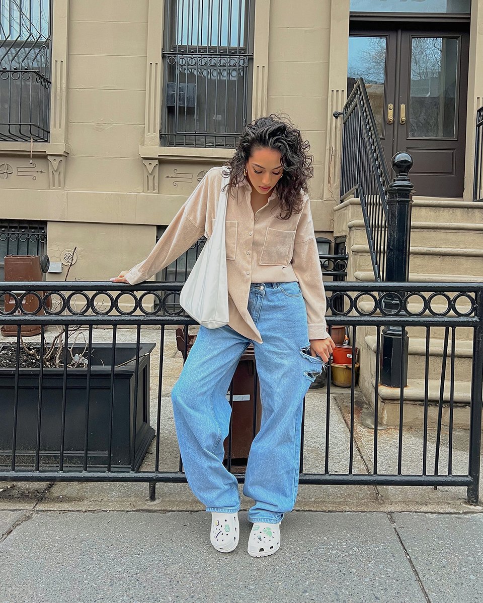 IG ty.rora styling the #Crocs clog with Jibbitz for the final touches. 💖✨ Check out our full collection of Crocs at JD brnw.ch/21wJ0SJ