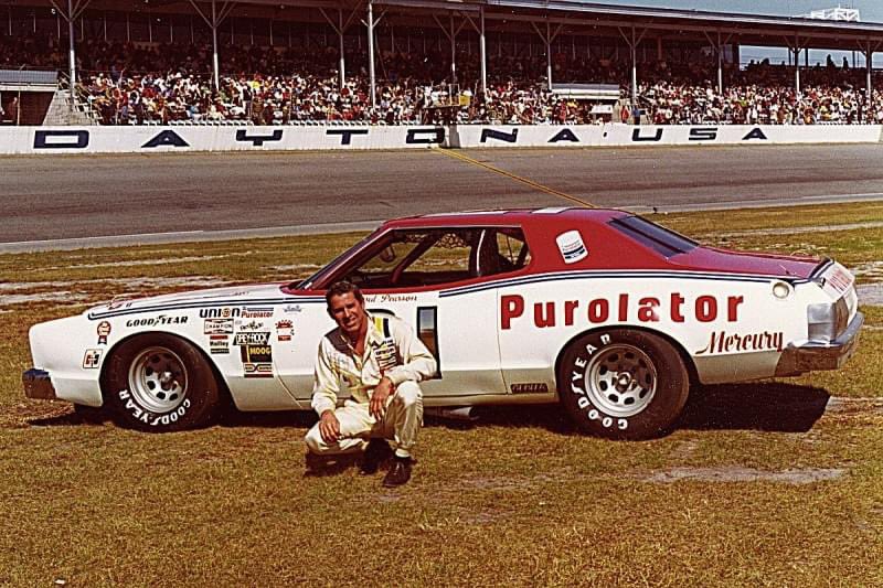 16th April 1972
Making his first start in the Wood Brothers Mercury a winning one, David Pearson drove to victory in the NASCAR GN ‘Rebel 500’ at Darlington Raceway, South Carolina. It was Pearson’s first win in more than a year.