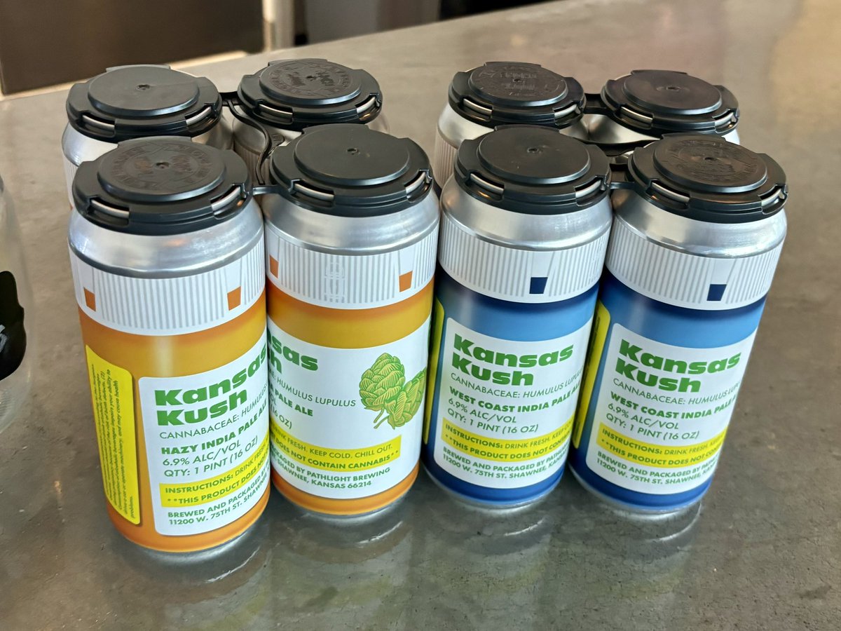 CMoneyKS's tweet photo. Happy 4/20! Had a gig this morning then stopped to buy some KS KUSH Hazy and West Coast styles. Got a lot to do yet today but will definitely be cracking at least one of each tonight. #PathlightBrewing https://t.co/nrO0vMFNXj