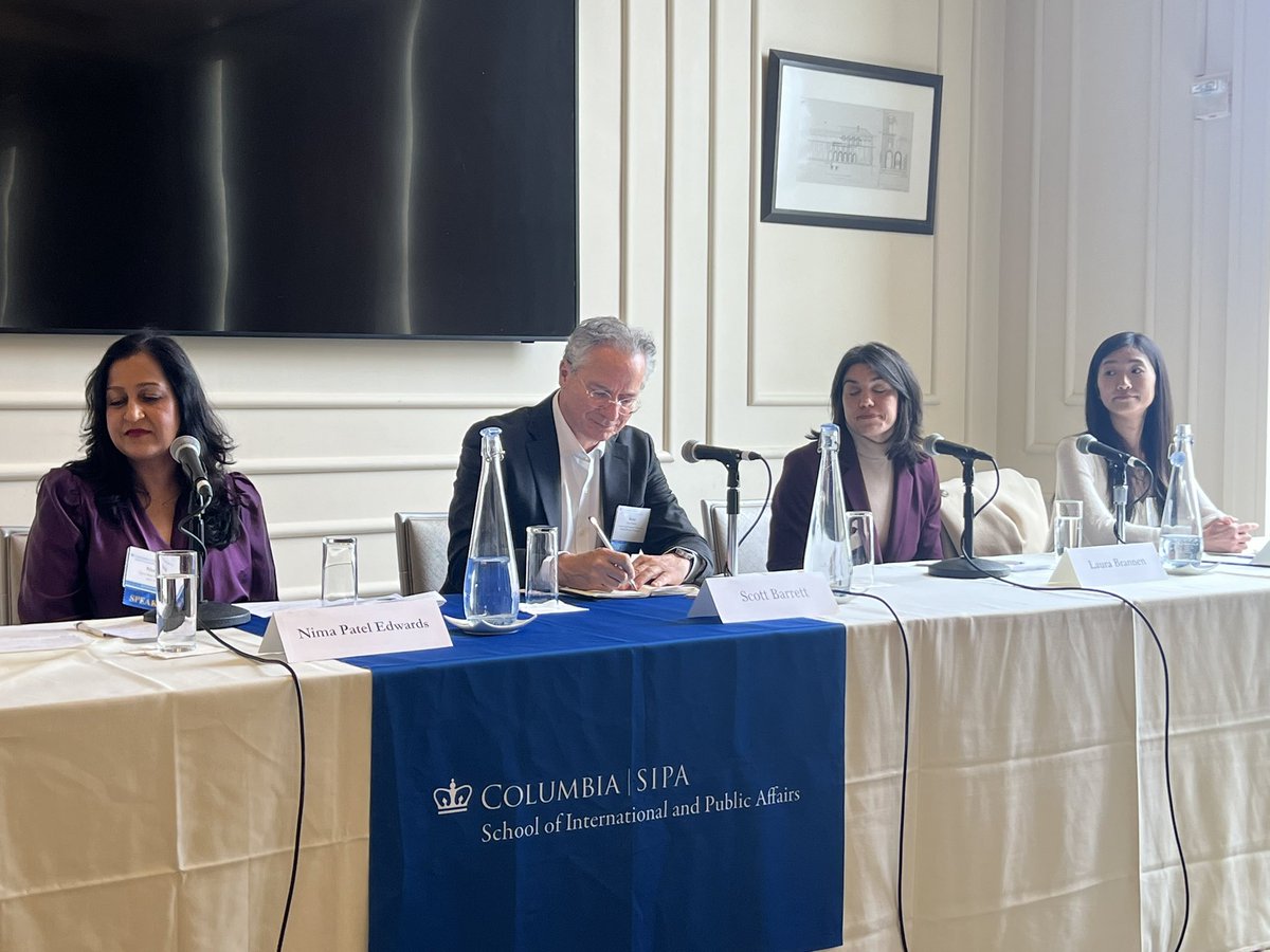 .@ColumbiaSIPA Alumni Day panel on climate and climate policy moderated by the esteemed @npateledwards 👏🏻👏🏻👏🏻