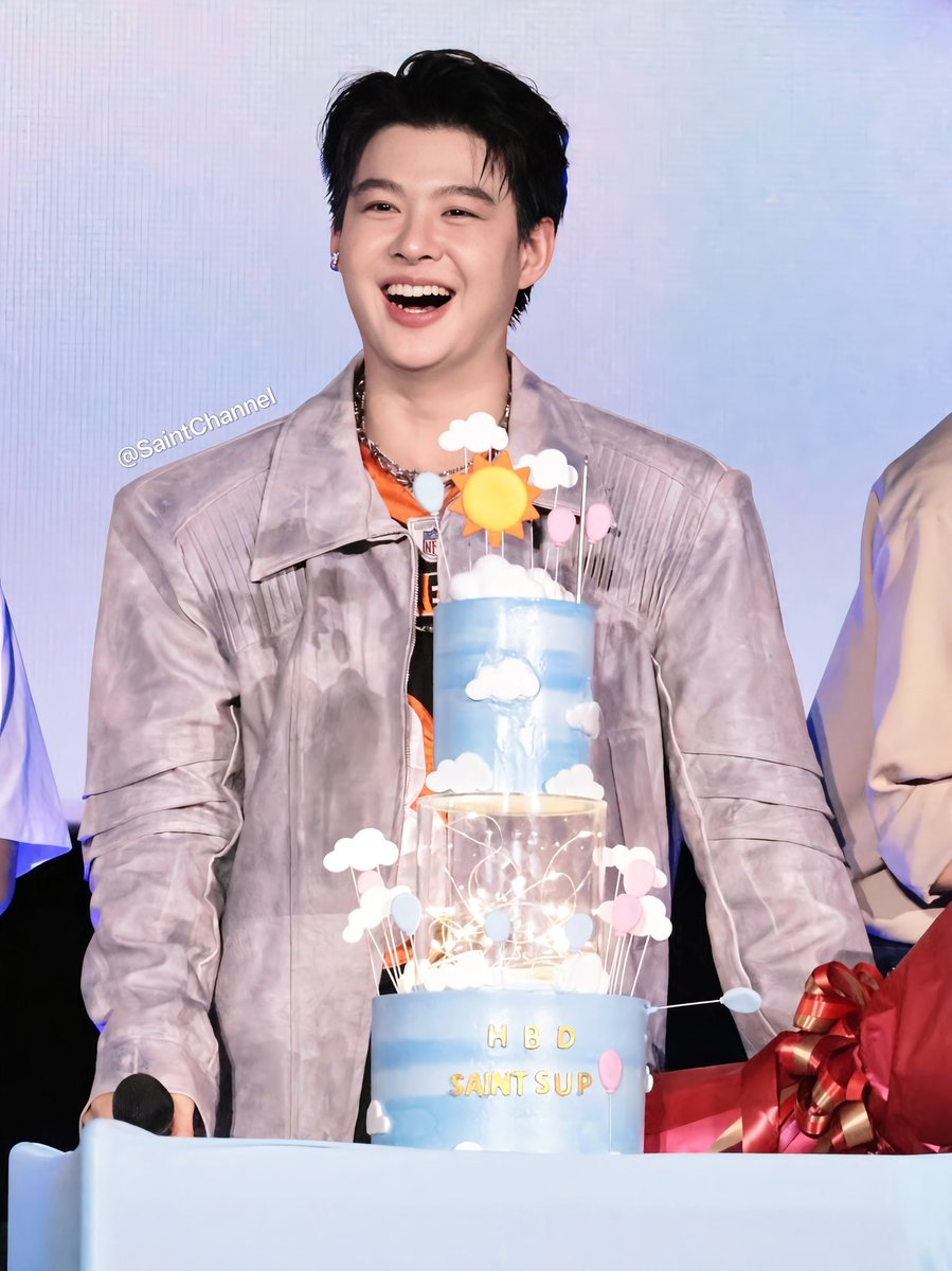 Saint & MingEr Walking Forward Together We’re behind you all the way Your happiness is our happiness Love Saint ❤️ SAINT26BD FANSIGN PARTY #BD26ySaintFansignParty #Saint_sup #MingEr