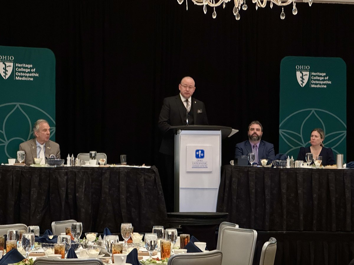 Ira Monka, DO, FACOFP, president of the @AOAforDOs, and Douglas Harley, DO ('02), FACOFP, president of the @OhioDOs, spoke about the future of osteopathic medicine during the OOA Luncheon at the Ohio Osteopathic Symposium. #OhioOsteo