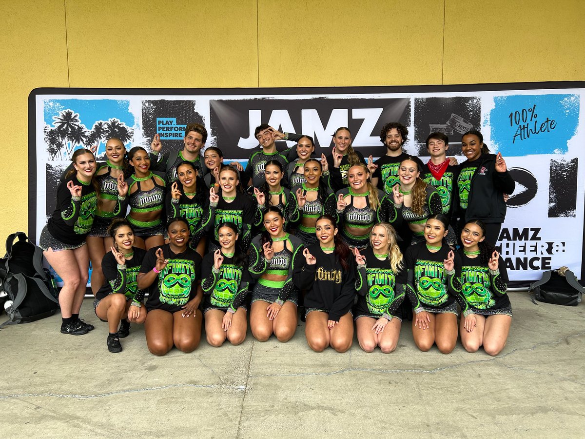 cf__nfinity's tweet photo. 🏆JAMZ SoCal Cup Challenge🏆
Everything leads you right back to us!
WE
ARE
THE FORCE ♾️✨
•
•
•
#CheerForceFamILy
#OneNationUnderGreen
#4Kenrod #Nfinifam #OFVYT #OKAY #G3L https://t.co/pxkuzRLrBw