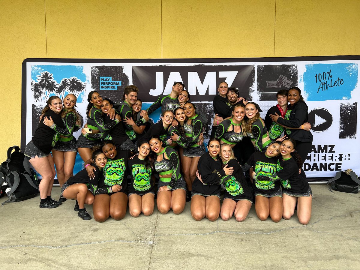 cf__nfinity's tweet photo. 🏆JAMZ SoCal Cup Challenge🏆
Everything leads you right back to us!
WE
ARE
THE FORCE ♾️✨
•
•
•
#CheerForceFamILy
#OneNationUnderGreen
#4Kenrod #Nfinifam #OFVYT #OKAY #G3L https://t.co/pxkuzRLrBw